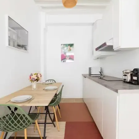 Apartment Charming Near Gare De L'est *